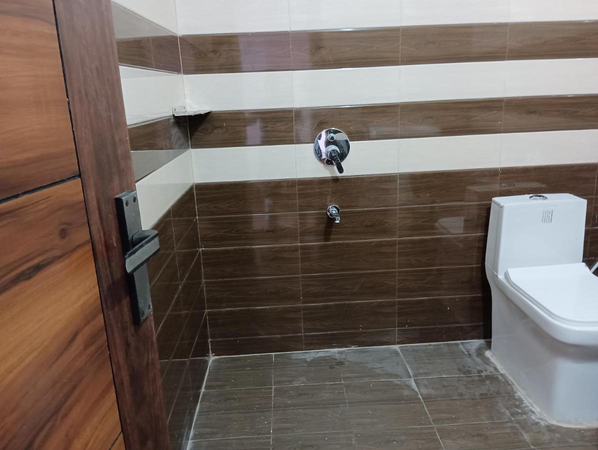 Crescent Moon Homestay Rishīkesh Εξωτερικό φωτογραφία