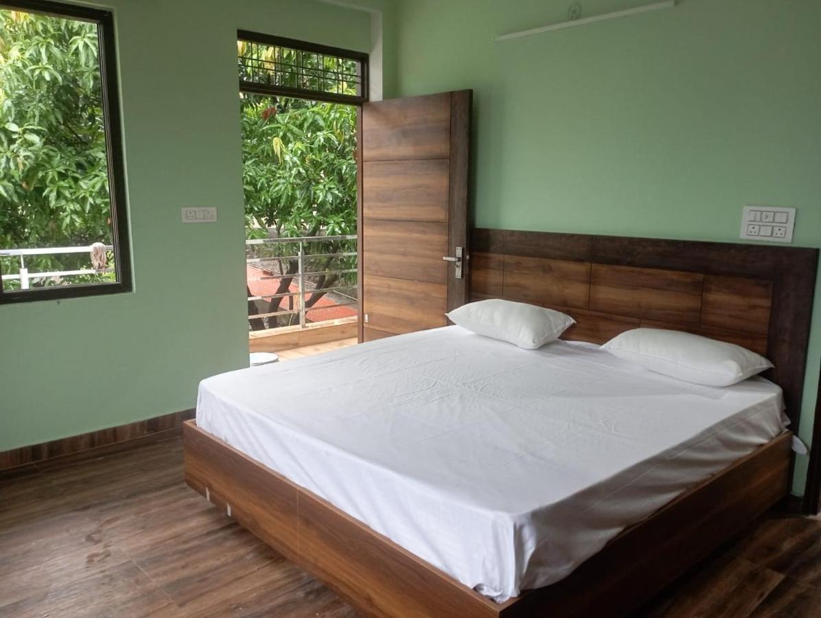 Crescent Moon Homestay Rishīkesh Εξωτερικό φωτογραφία